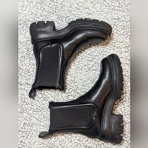 Chunky Platform Chelsea Boot size U.S. women's 8.5 or Euro size 39